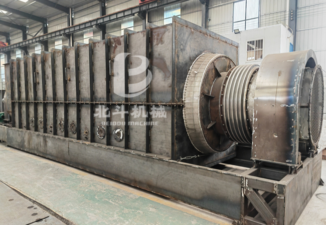 炭化設(shè)備主機